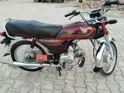 Honda 70cc new bike new tire good condition