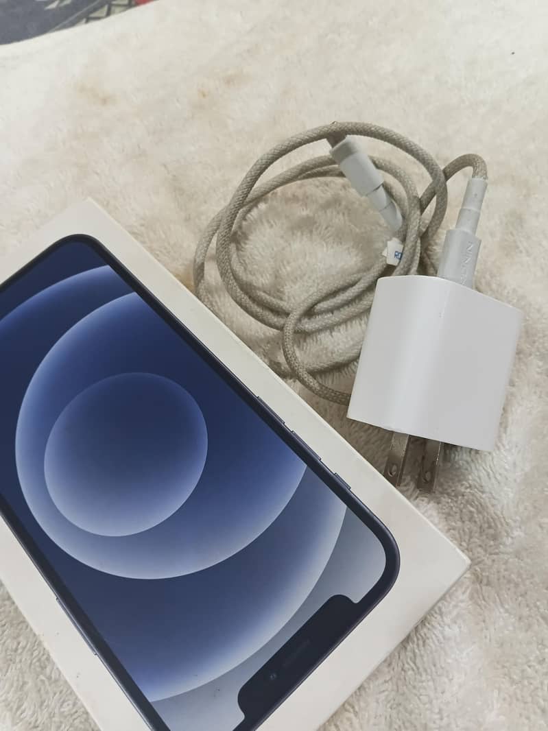 Apple iPhone 12 9