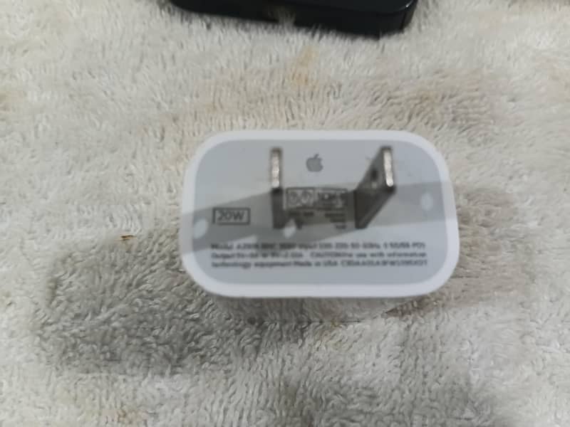 Apple iPhone 12 10