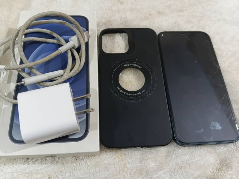 Apple iPhone 12 11