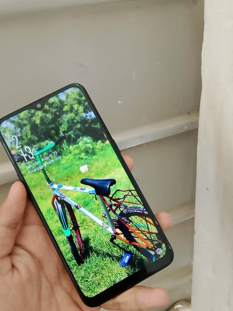 OPPO A5s 1