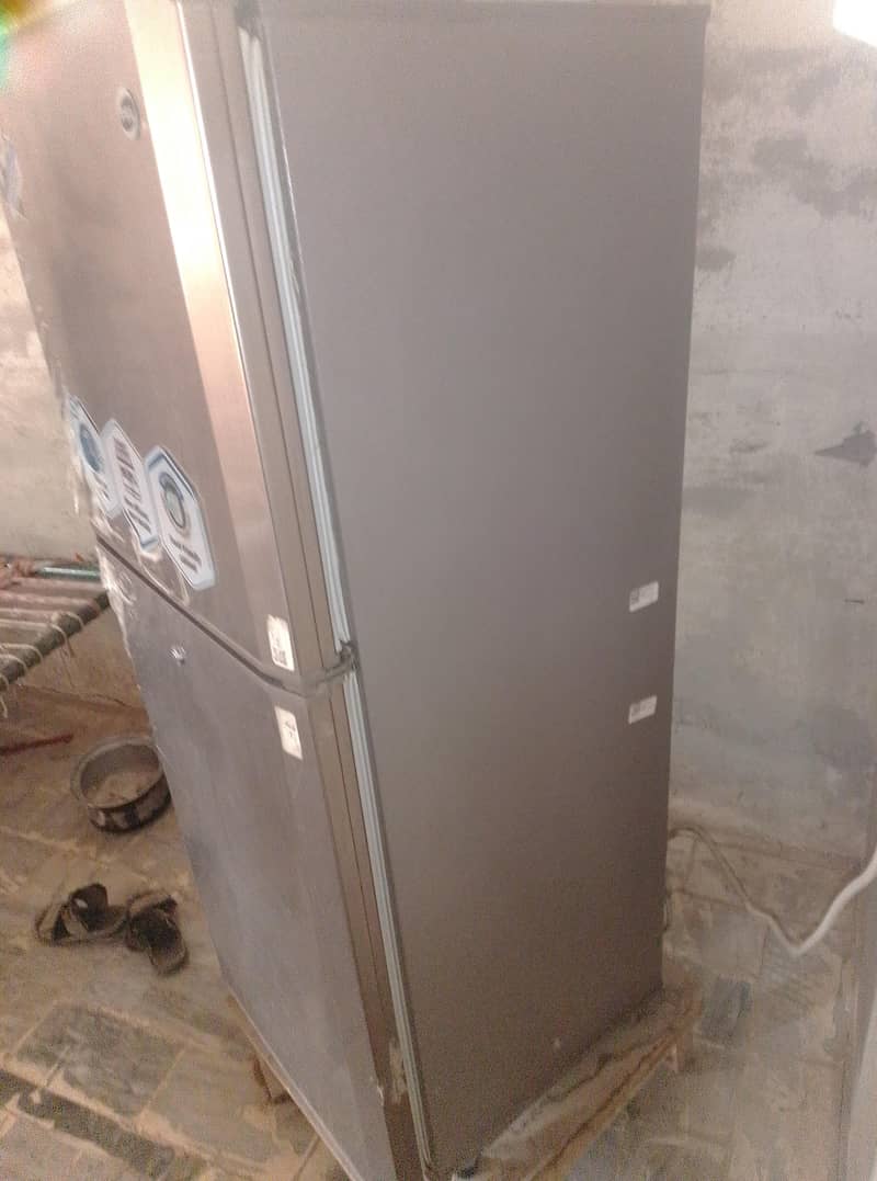 PEL refrigerator 4