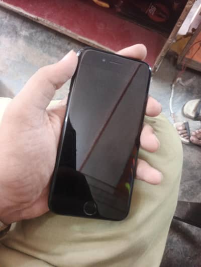 Apple iPhone 7