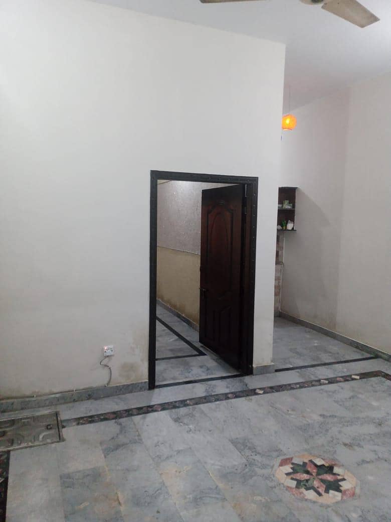 تین مرلہ سنگل گھر صنم چوک 1