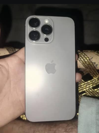 Apple iPhone 15 Pro Max
