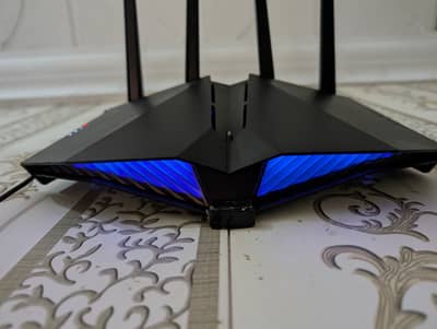 ASUS RT AX82U WiFi 6 Gaming Router, 10/10 Condition,Original Adapter