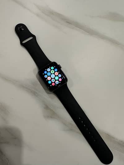 Apple Watch Series 3 42mm GPS Space Grey | Fully Working | Minor Digit