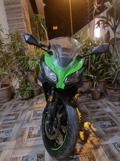 Kawasaki Ninja ZX-300 2018/2018 Original