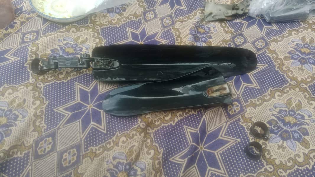cycle sead and mudguard 3