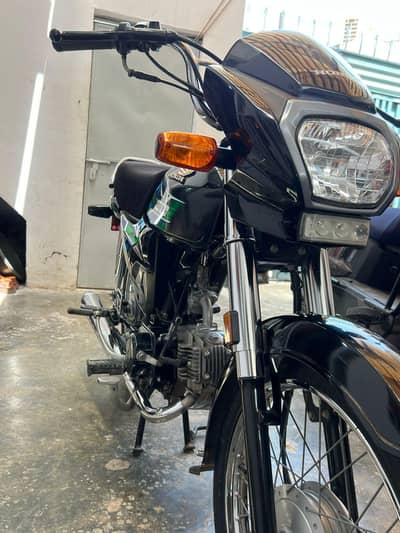 honda cd 70 dream 2025, genuine condition only 5340 kms driven.