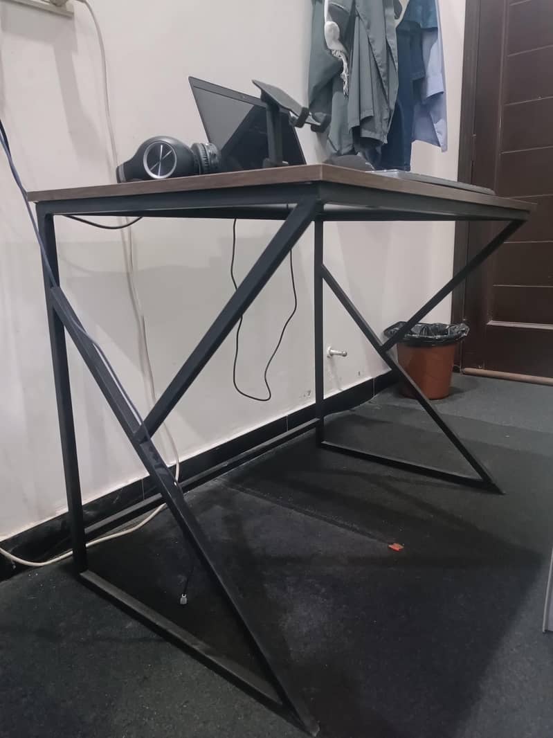Computer Table / Laptop Table / Work Station / Study Table / Gaming 1