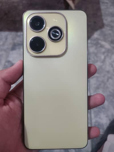 Infinix Hot 40i 8+8