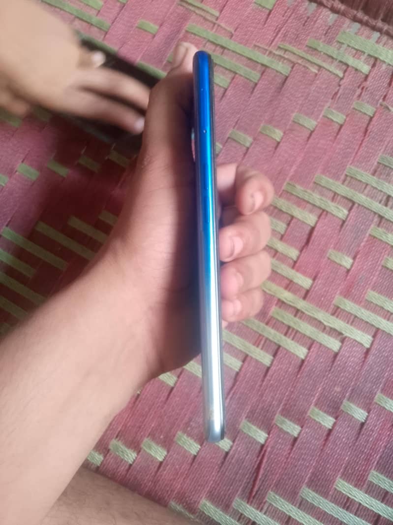 OPPO A54 1
