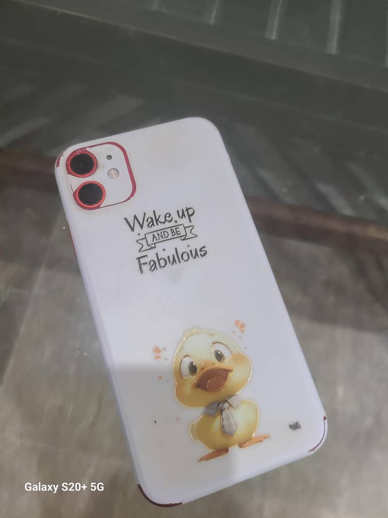 Apple iPhone 11 3