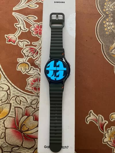 Samsung Galaxy Watch 7 | 40mm | (Bluetooth) - Excellent condition |
