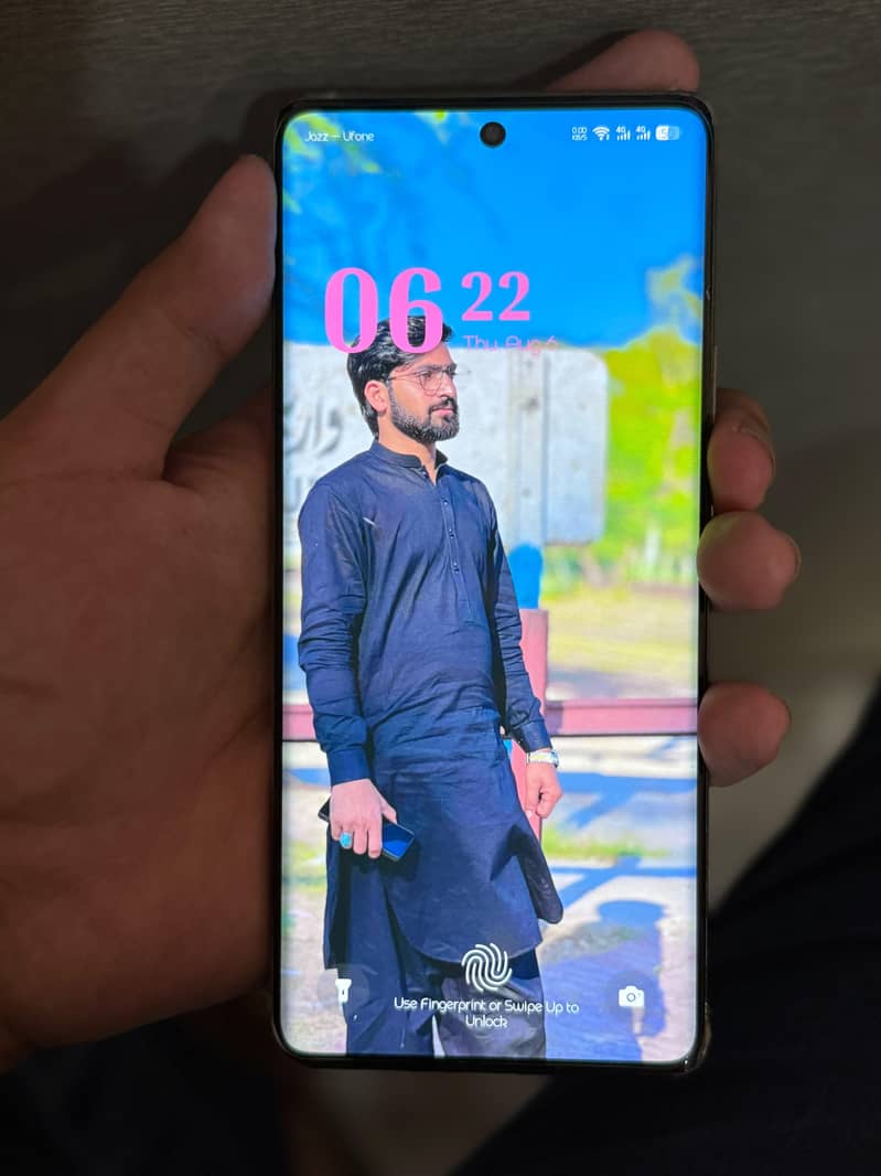 Infinix Note 40 Pro 0
