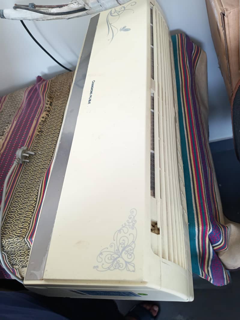 1 Ton Split AC 2