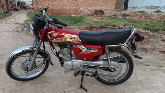 Honda 2025 First owner bike 10/9.5 All ok documents