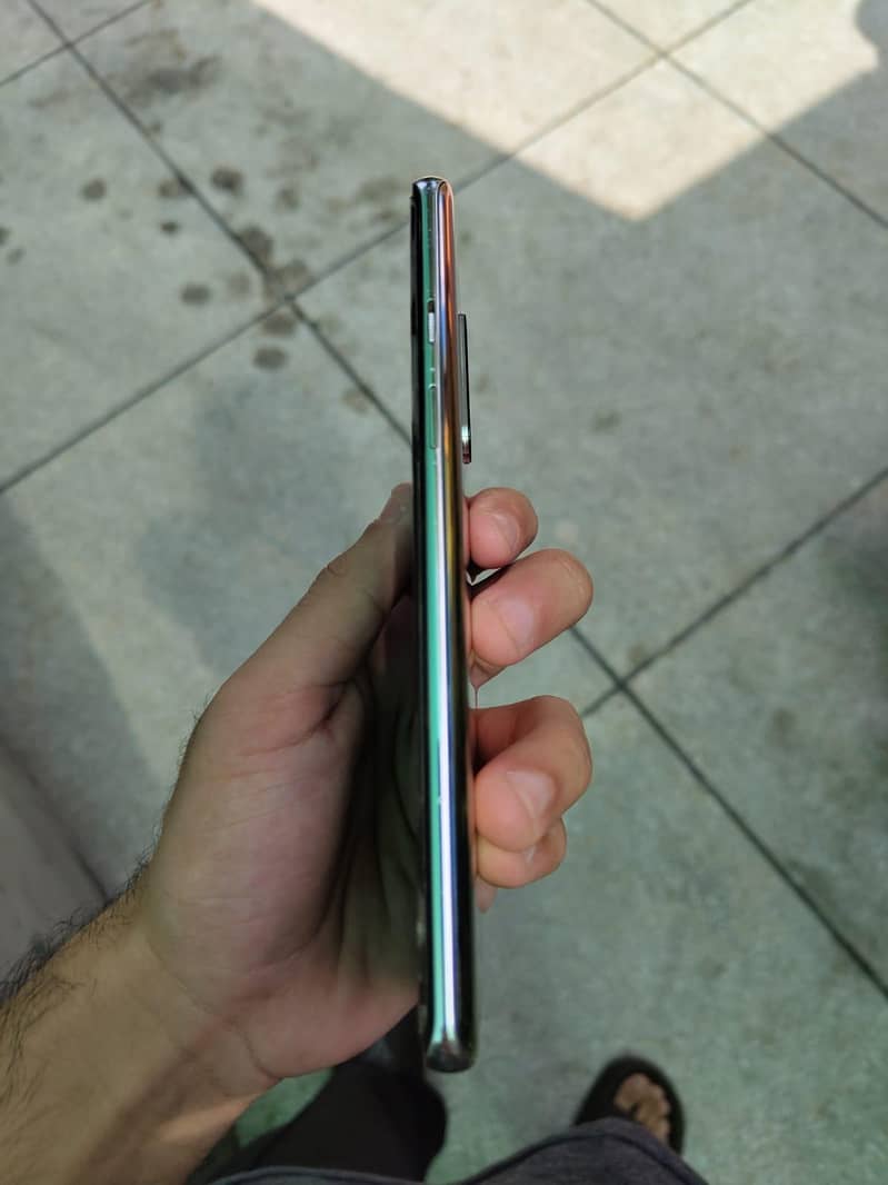 One Plus 8 5