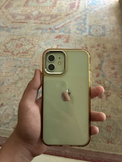 Apple iPhone 12