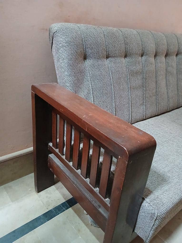 Sofas used condition 5