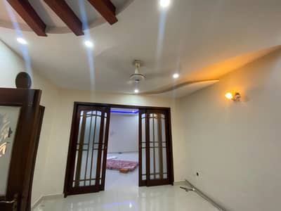 Semi Furnished Modern 10 Marla House For Rent Overseas A Block, Bahria Town Lahore