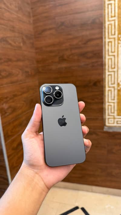 Apple iPhone 15 Pro