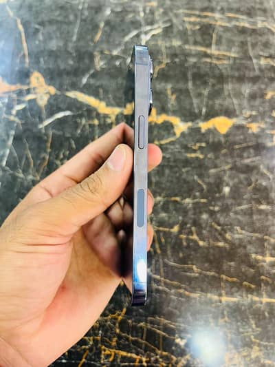 Apple iPhone 13 Pro