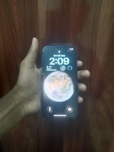 Apple iPhone 12 Water pack