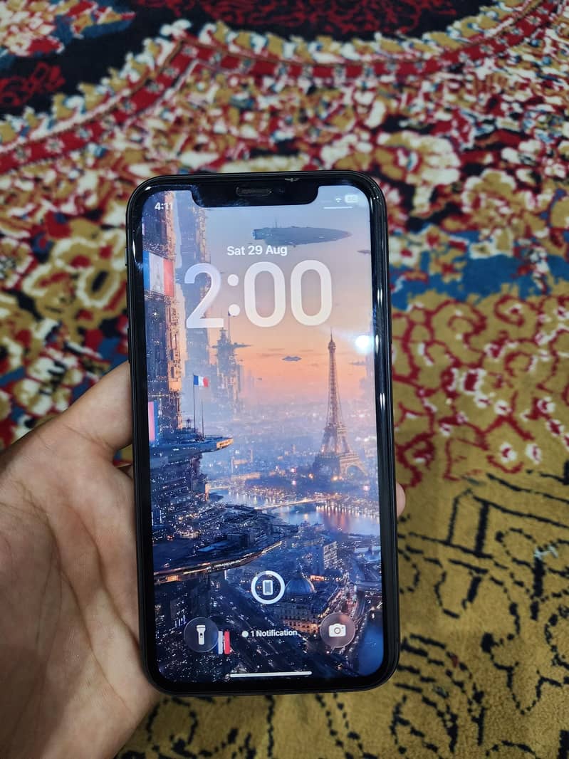 Apple iPhone 11 7