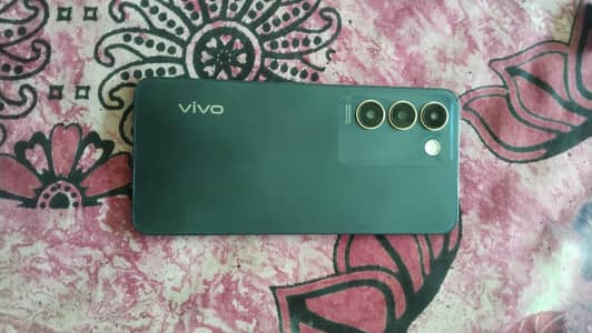Vivo Y100