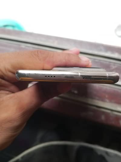 Tecno CAMON 30S