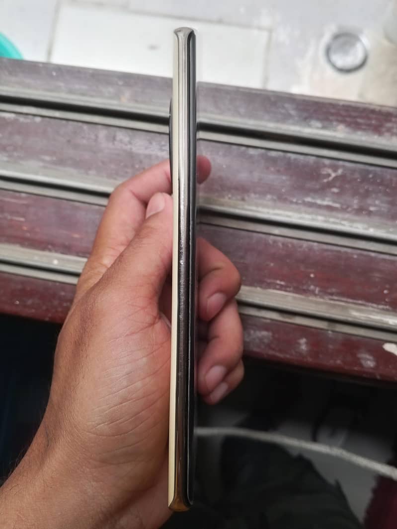 Tecno CAMON 30S 2