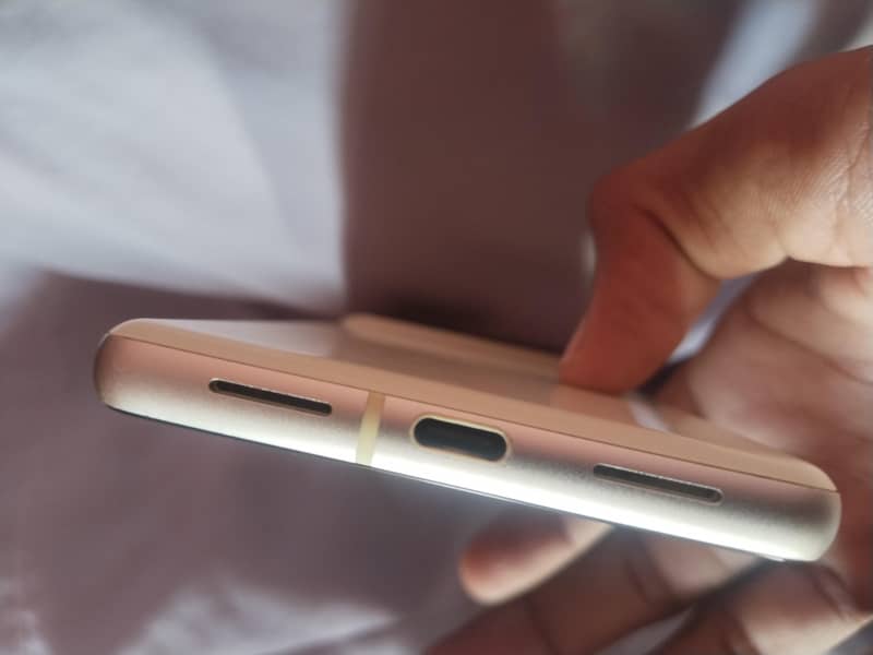 Google Pixel 7 3
