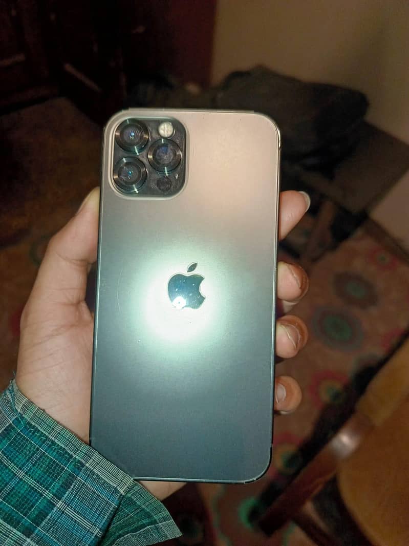 Apple iPhone 12 Pro 7