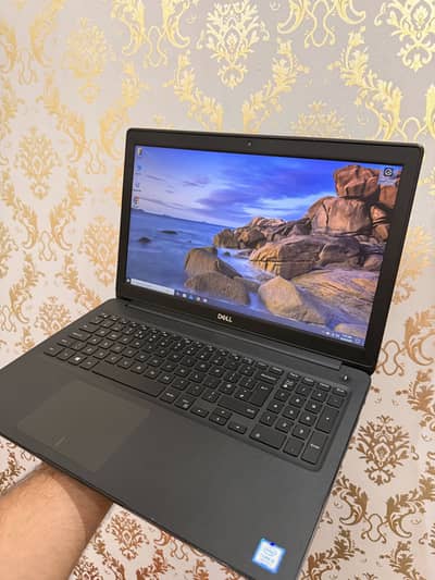 Dell 3500 - i5 8th Gen - 8Gb Ram 128Gb SanDisk - 15.6" inch 1920x1080