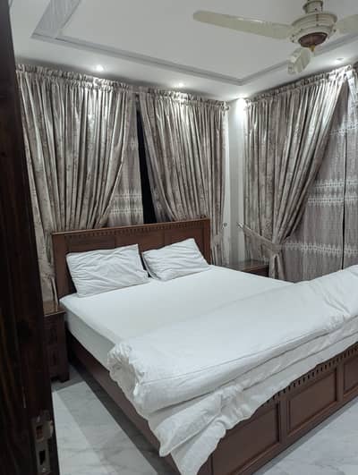 ONE BEDROOM APARTMENTS FULL Furnished ULTRA Modern luxury For rent bahria town Lahore