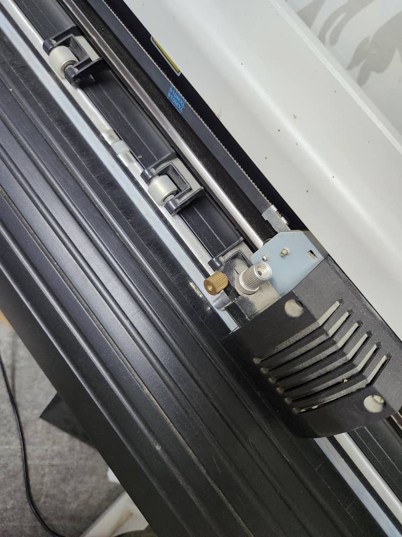 redsell cutting plotter 2 feet 1