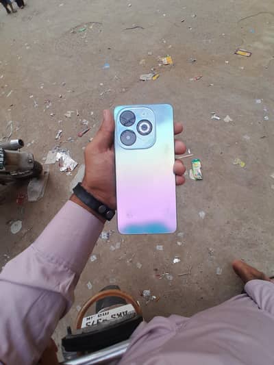 Infinix Smart 8 Pro