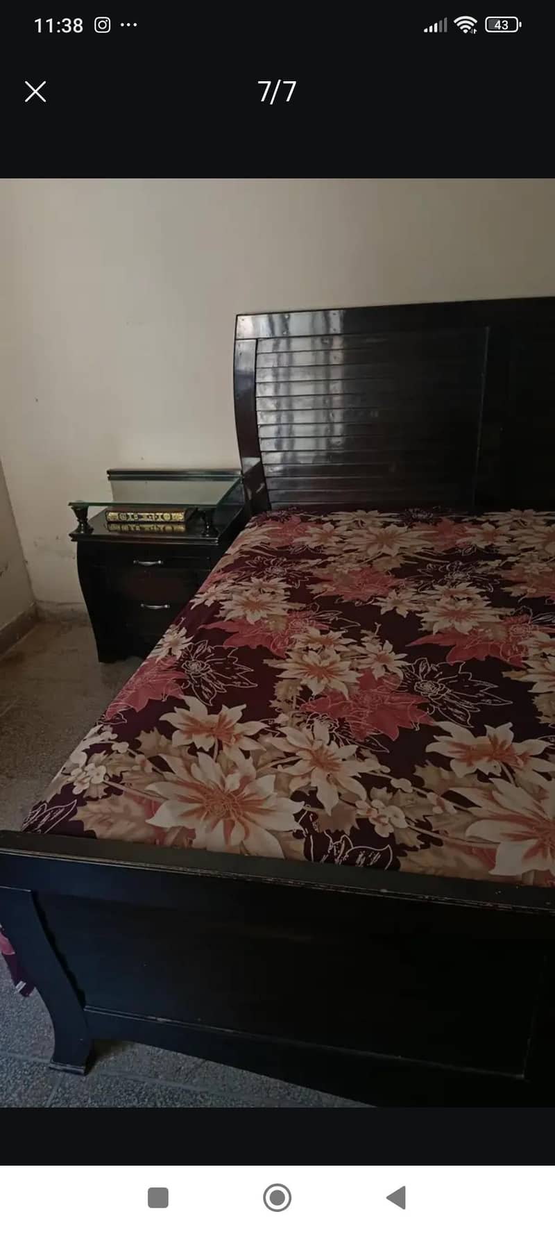 bed with dressing table 1