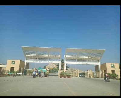 corner plot in Naya Nazimabad Block D