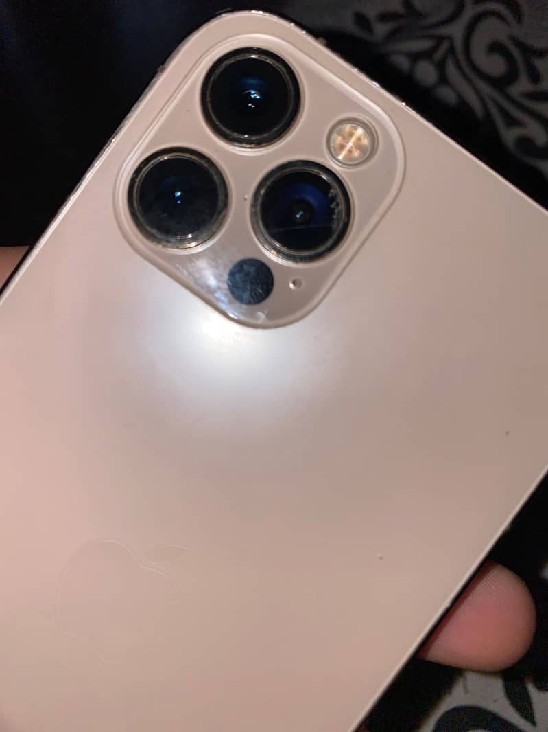 Apple iPhone 12 Pro 3