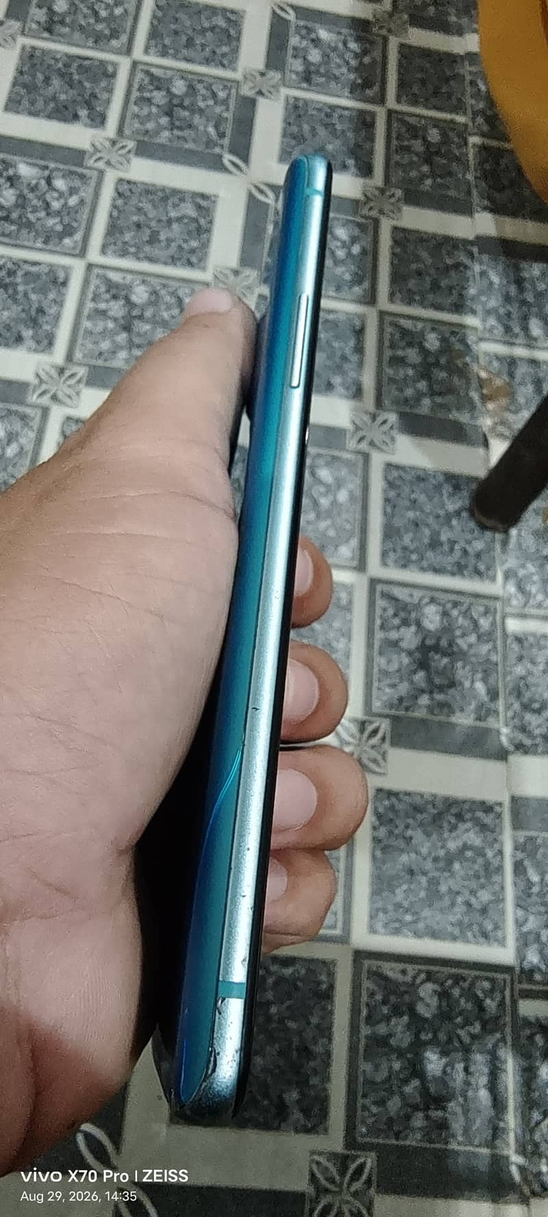 One Plus 8T 8