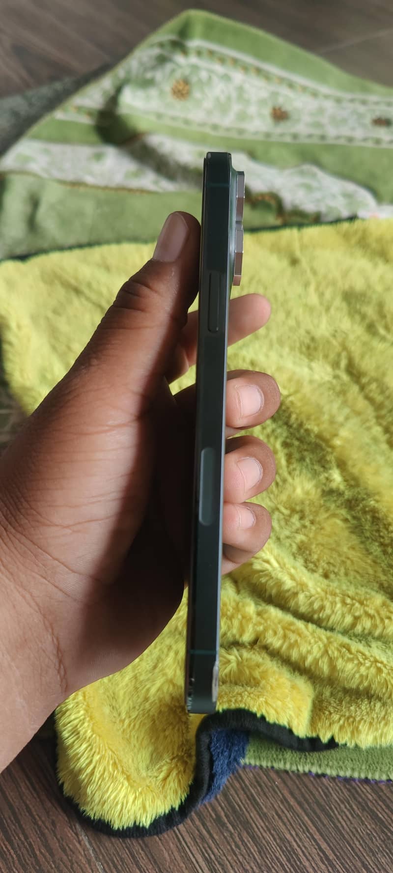 Apple iPhone 13 Pro Max 8