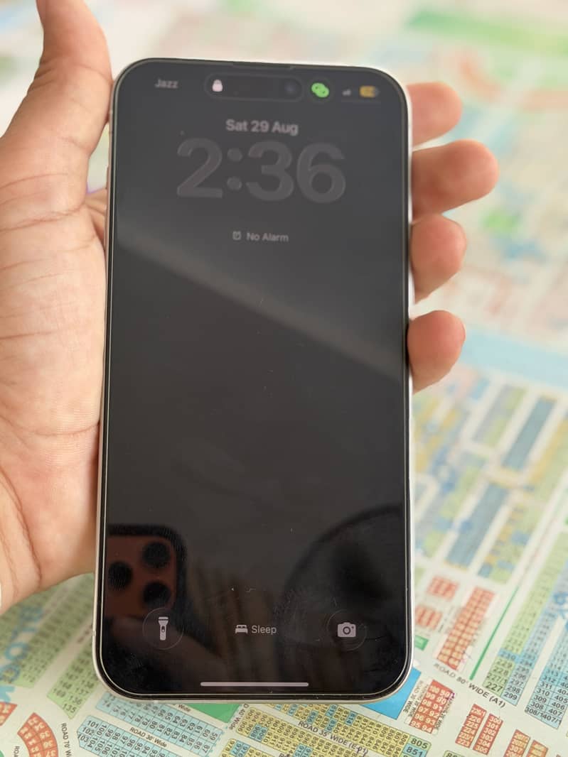 Apple iPhone 15 Pro Max 6