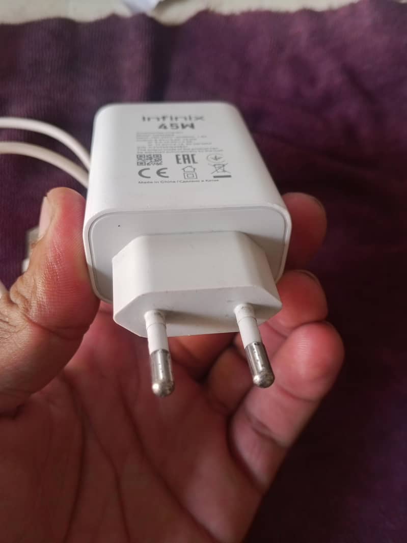 Box Charger 4