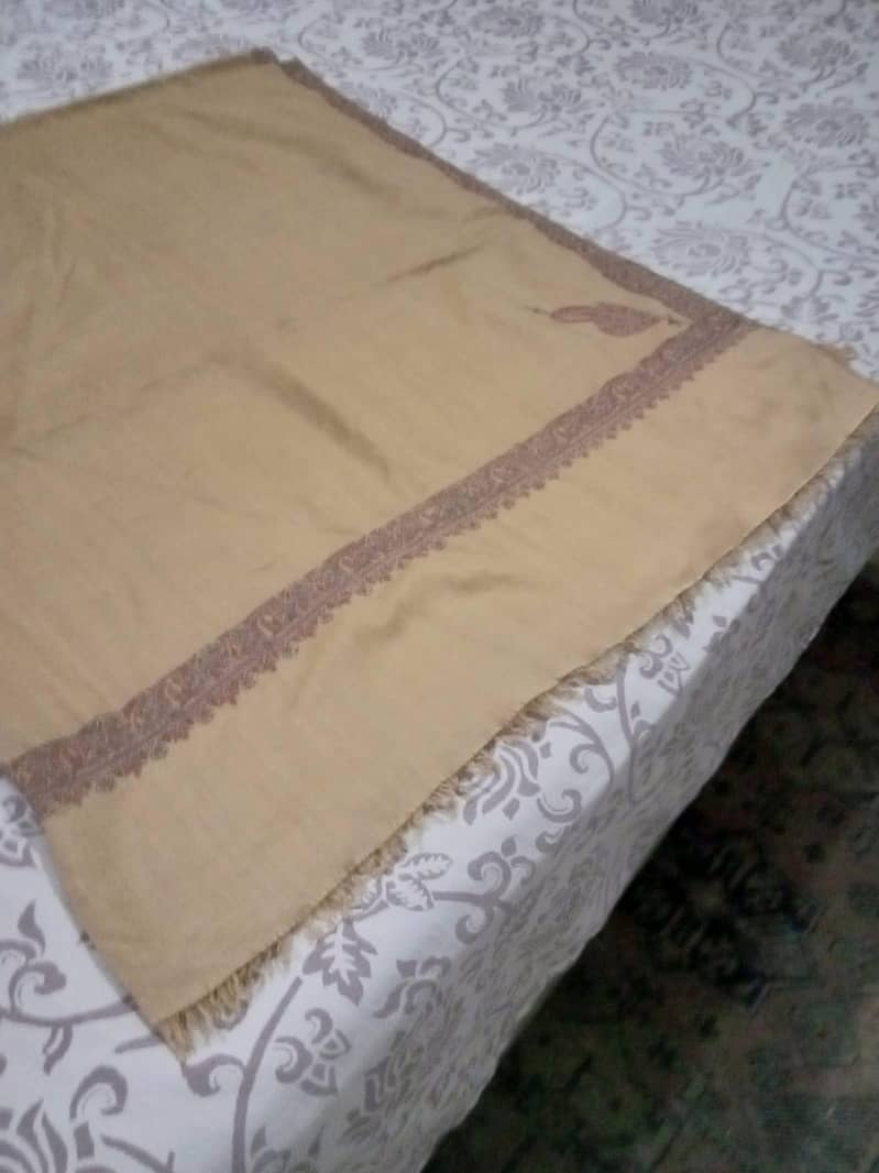 shawl 0