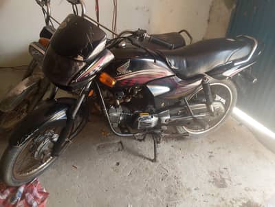 pristine condition engilike new