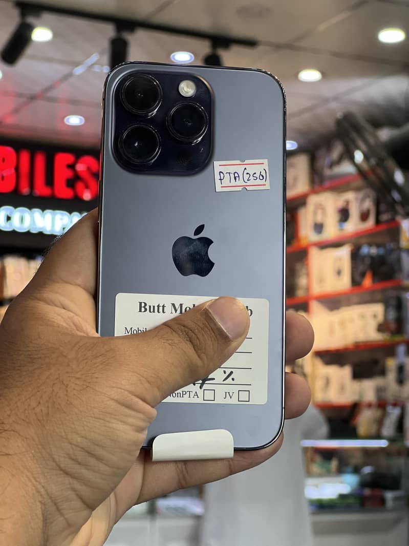 Apple iPhone 14 Pro 1