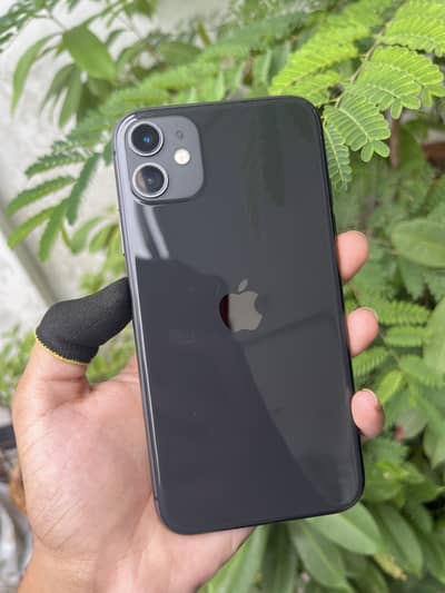 iPhone 11 64GB | Non-PTA | Read Ad!